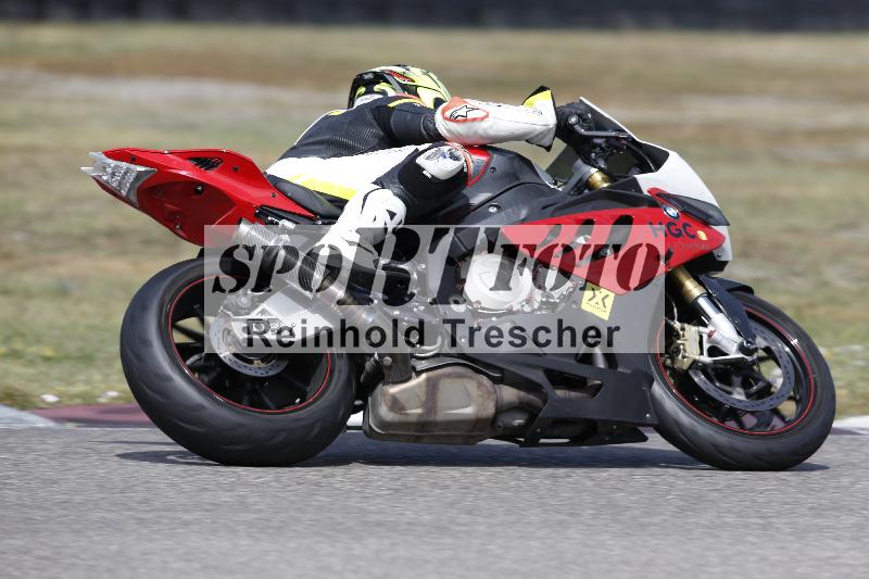 /37 09.08.2026  Pluess Motosport ADR/Einsteiger/194